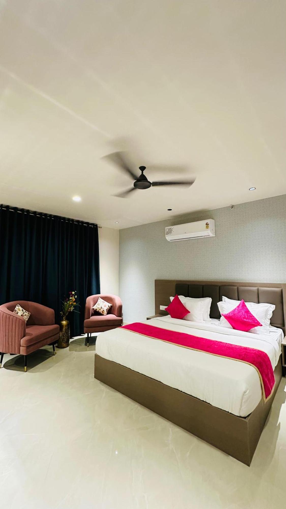 Hotel Shree Ji Inn Kishangarh  Exteriör bild