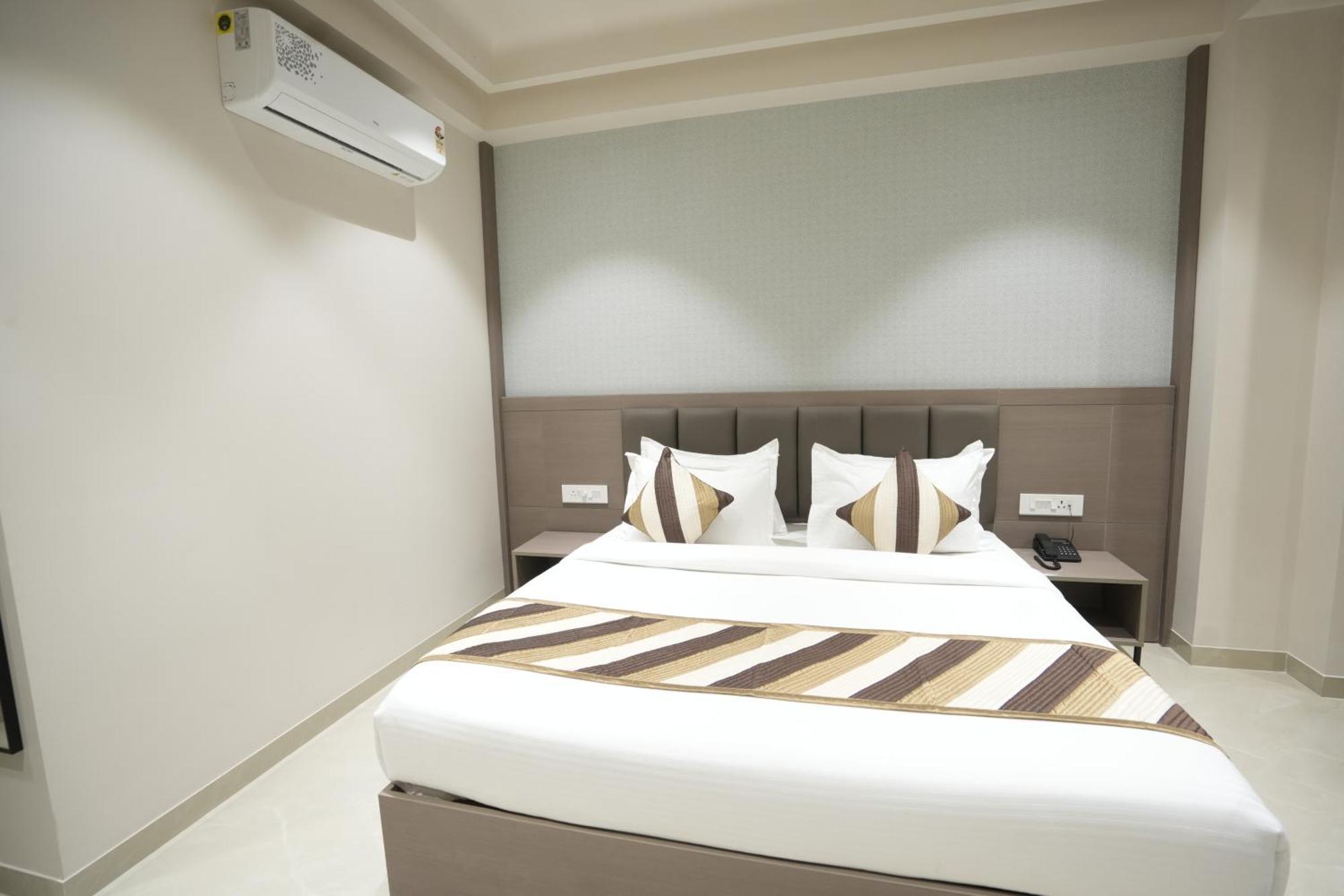 Hotel Shree Ji Inn Kishangarh  Exteriör bild