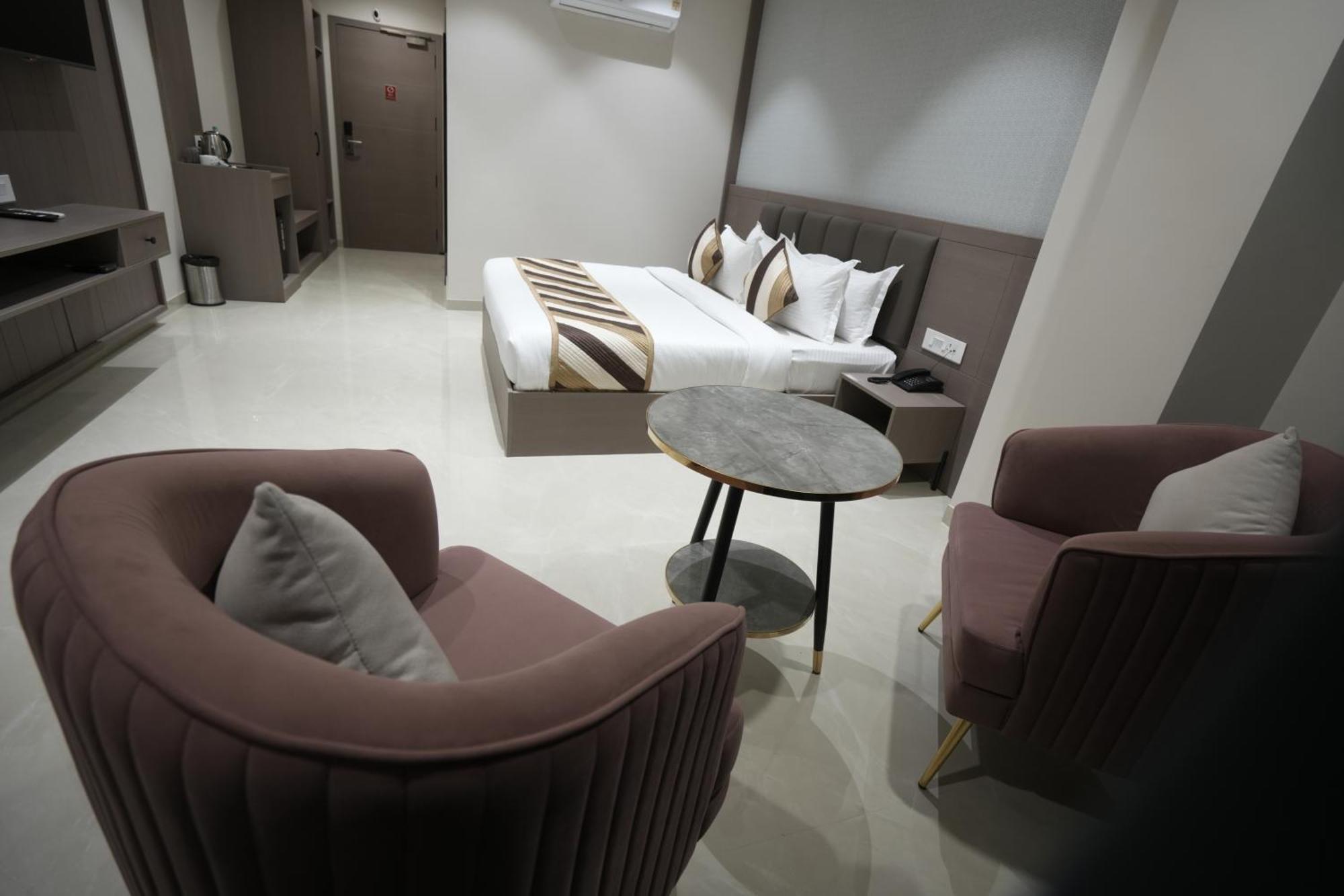 Hotel Shree Ji Inn Kishangarh  Exteriör bild