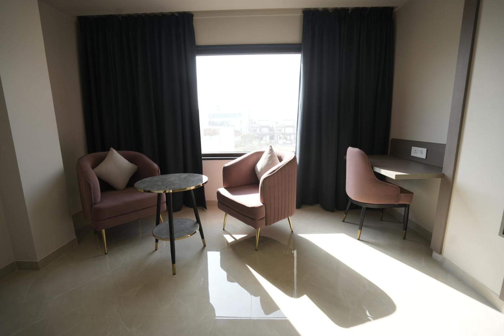 Hotel Shree Ji Inn Kishangarh  Exteriör bild